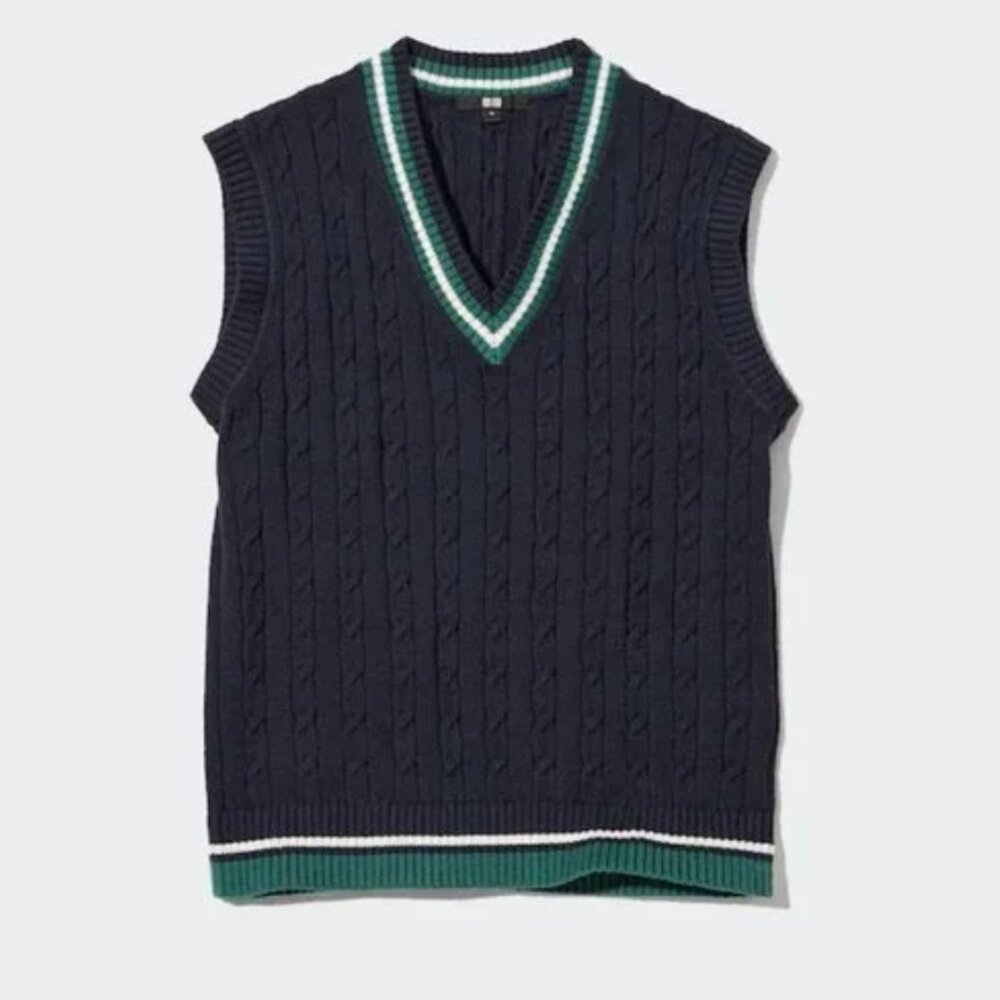 Uniqlo V-neck Sweater Vest Navy XS